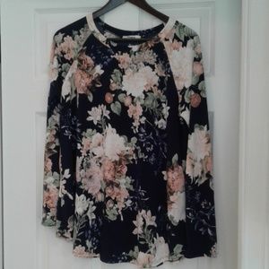 Elites tunic  navy and pink floral med